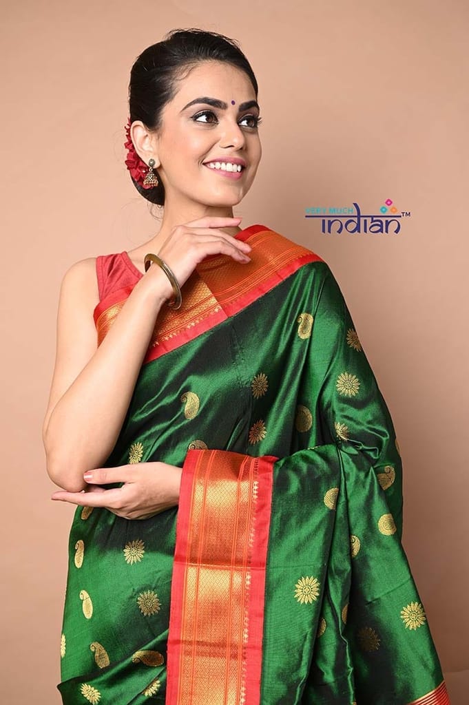 Pure Silk Handloom Maharani Paithani - Deep Green Saree with Red Border view 2
