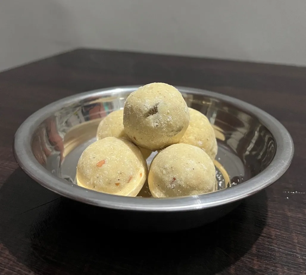 Moong dal laddu