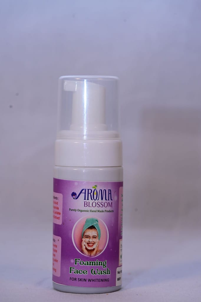 "Aroma Blossom Foaming Face Wash for Skin Whitening view 2