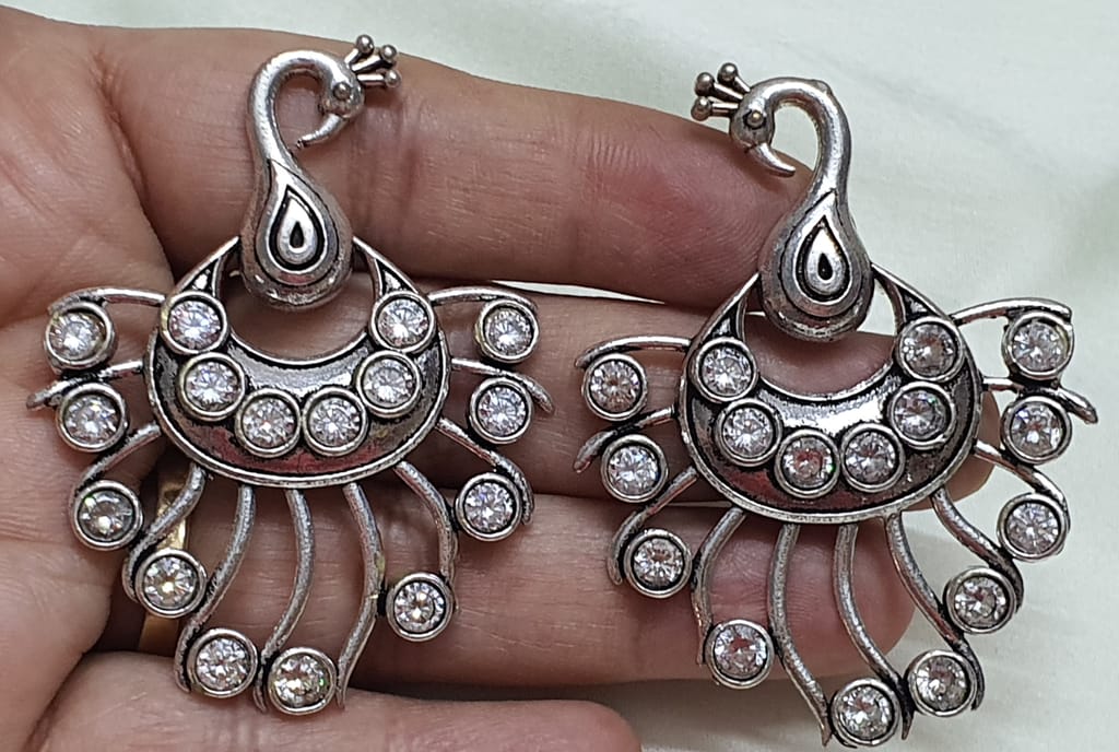Glamvila German Silver Earring view 2