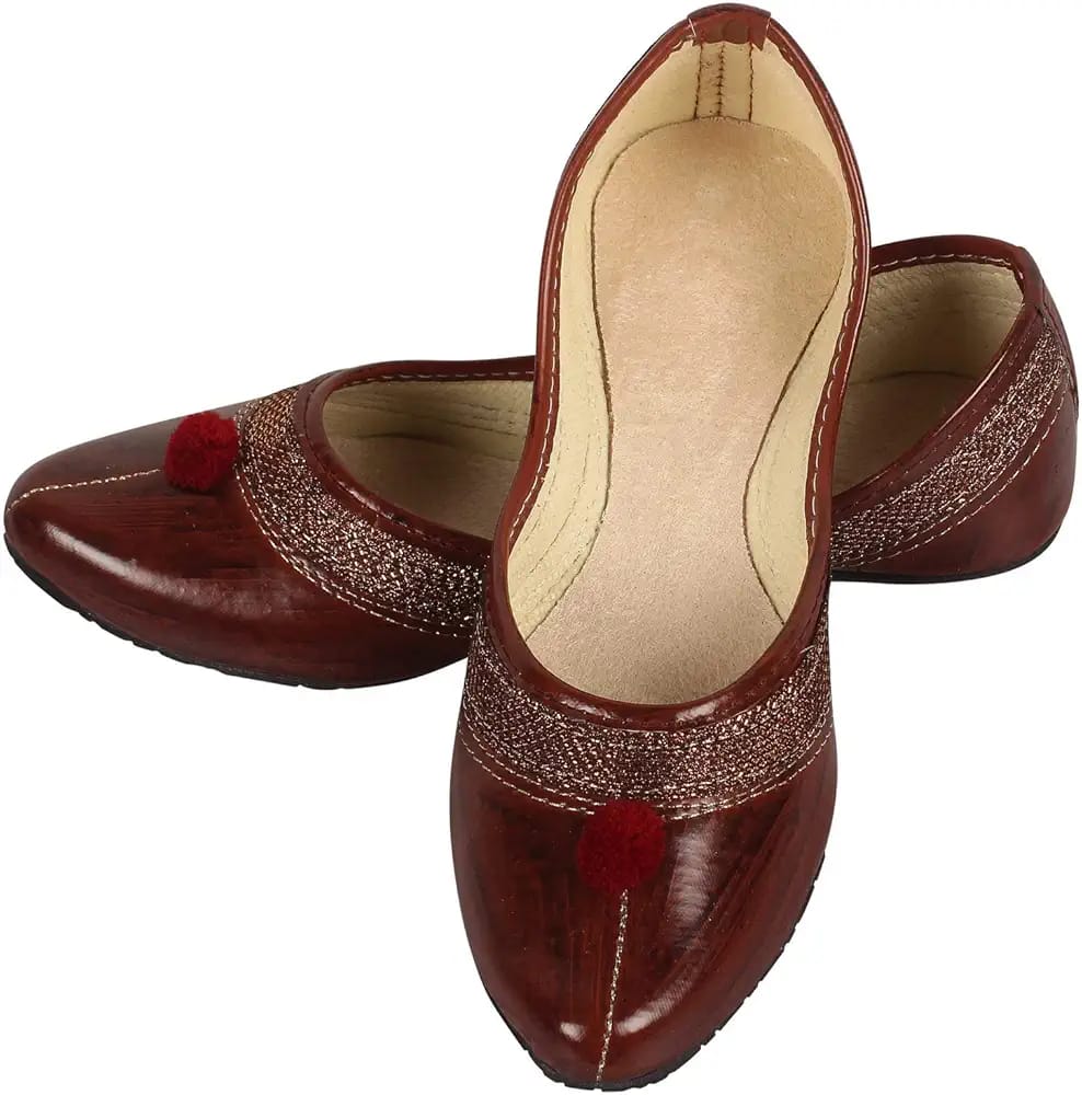 Female leather juti