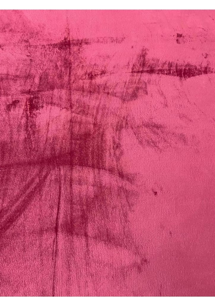 Soft and Warm Velvet Double Bedsheet with 2 Pillow Covers - Maroon view 2
