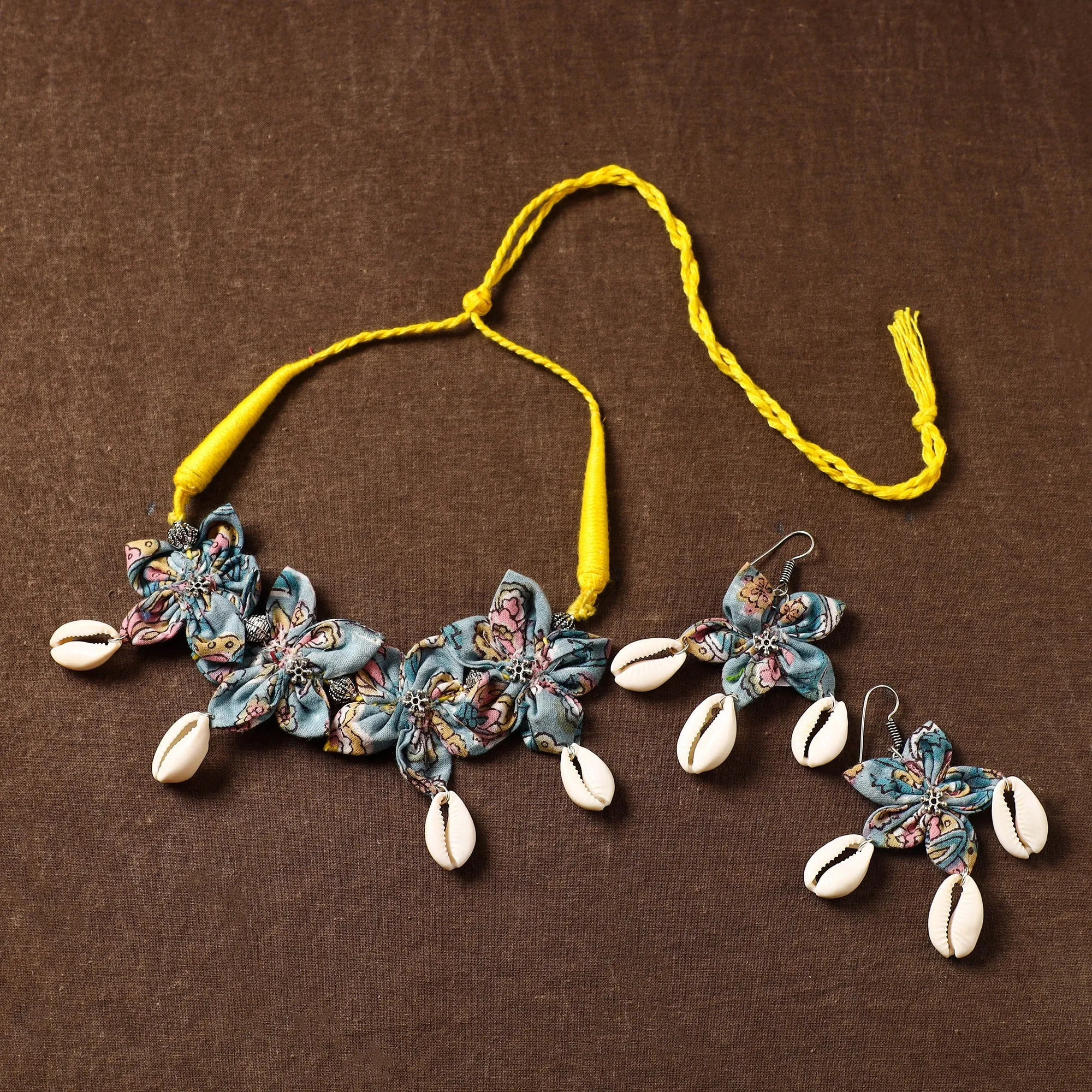 Multicolor - Fabart Phool Kali Shell Choker Necklace Set 03 view 2