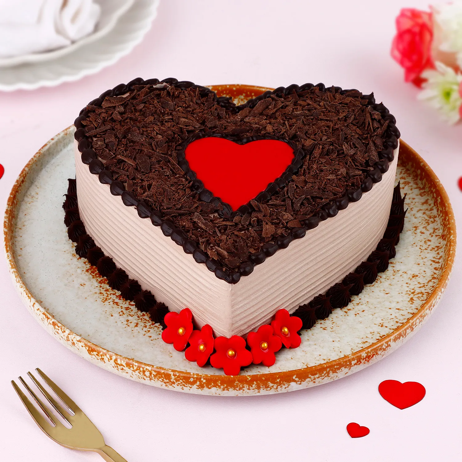 Choco Heart Valentine's Cake Half Kg view 2