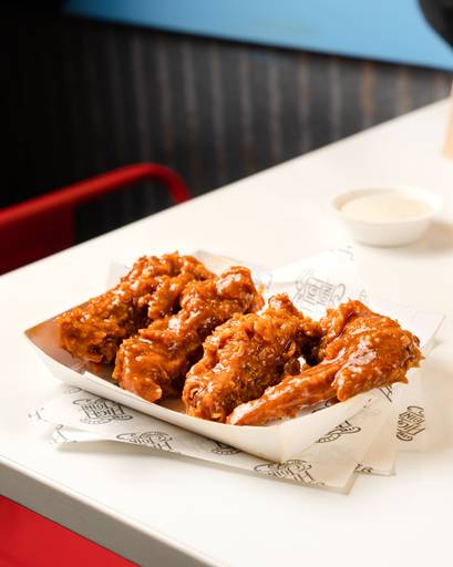 Siracha Chicken Wings