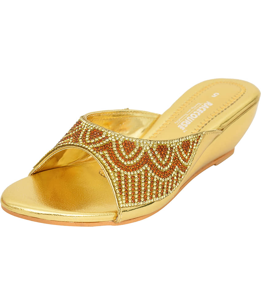 Racecourse - Gold Women's Slip On Heels view 2
