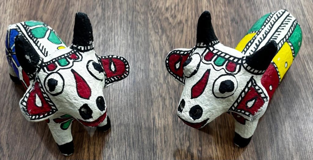 MADHUBANI PAPER MACHE - Handcrafted Indian Folk Art Cow view 2