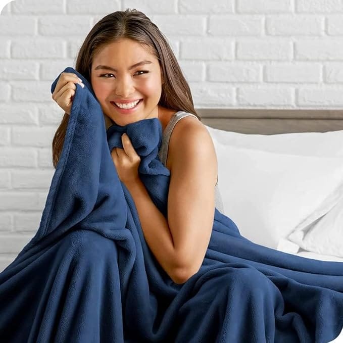 "Ultra Soft Blanket - Warm and Cozy Plush Blanket for Couch. view 2