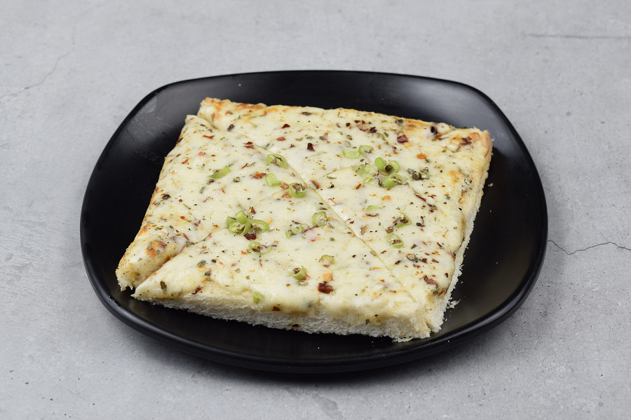 Cheese chilli garlic toast 3 slices