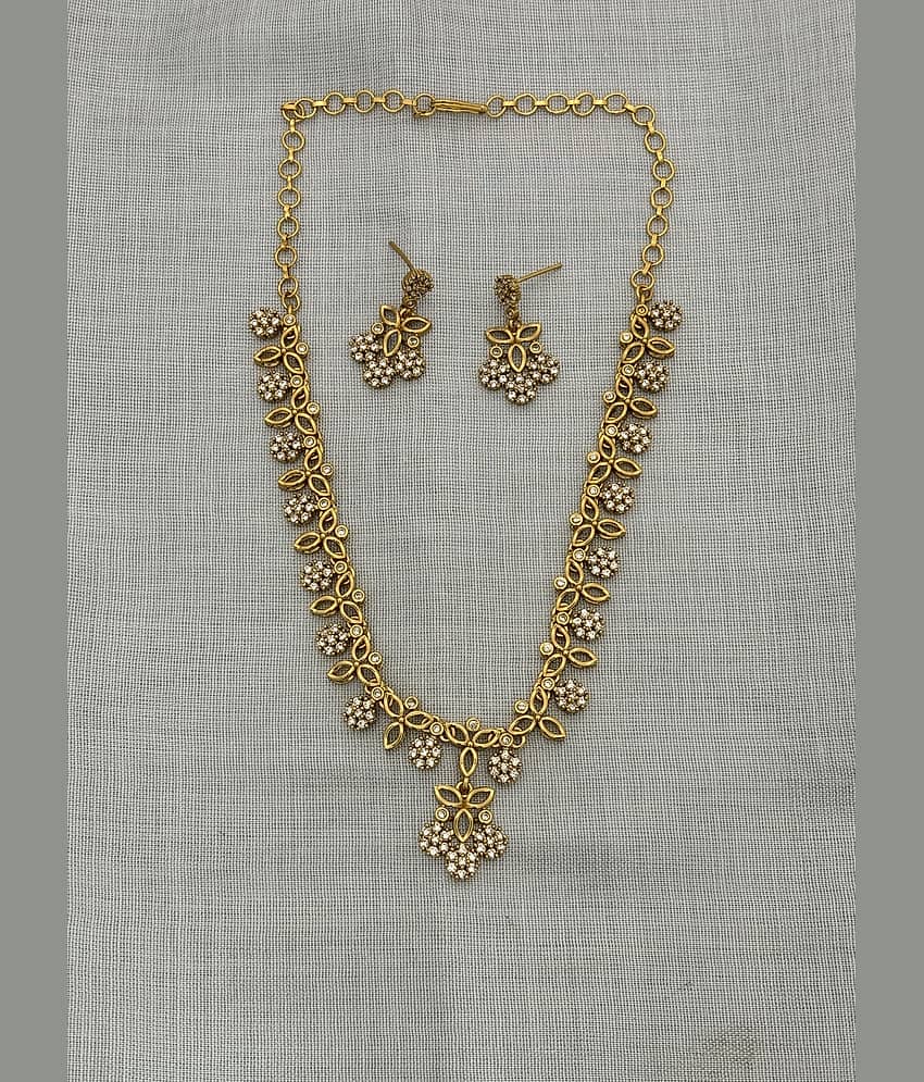ROFARWORD Gold Brass Necklace Set ( Pack of 1 )