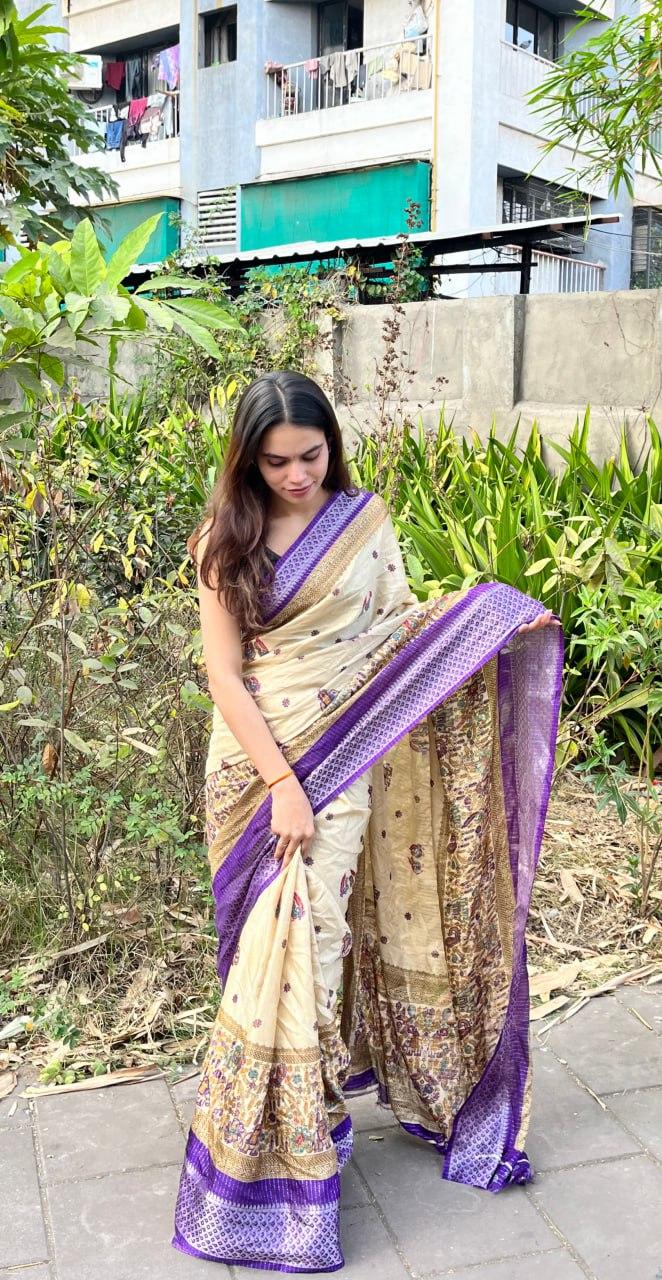 Fancy Dola Silk Elephant Printed Saree view 2