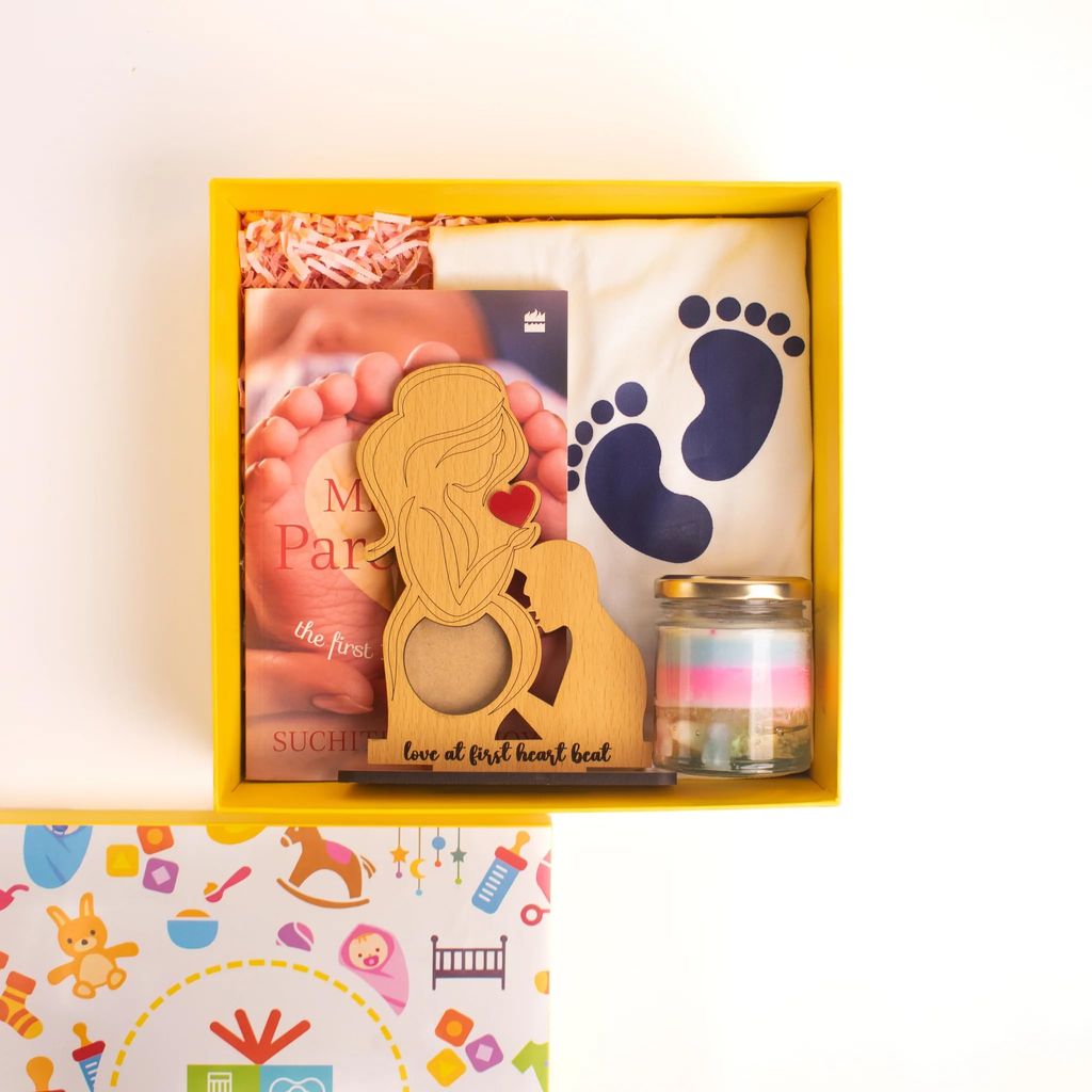 The Baby First Box Baby Shower Gift Hamper -Xxl Tshirt For Mom, Baby Theme Candle, Love At First Sight Frame, Pregnancy Book In A Gift Box,1 Count,Multicolor