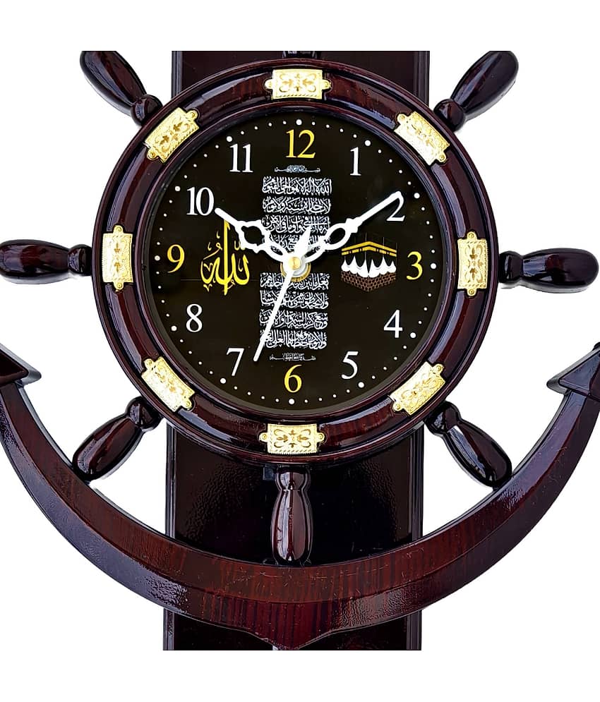 GrabBasket Assymetric Analog Wall Clock view 2