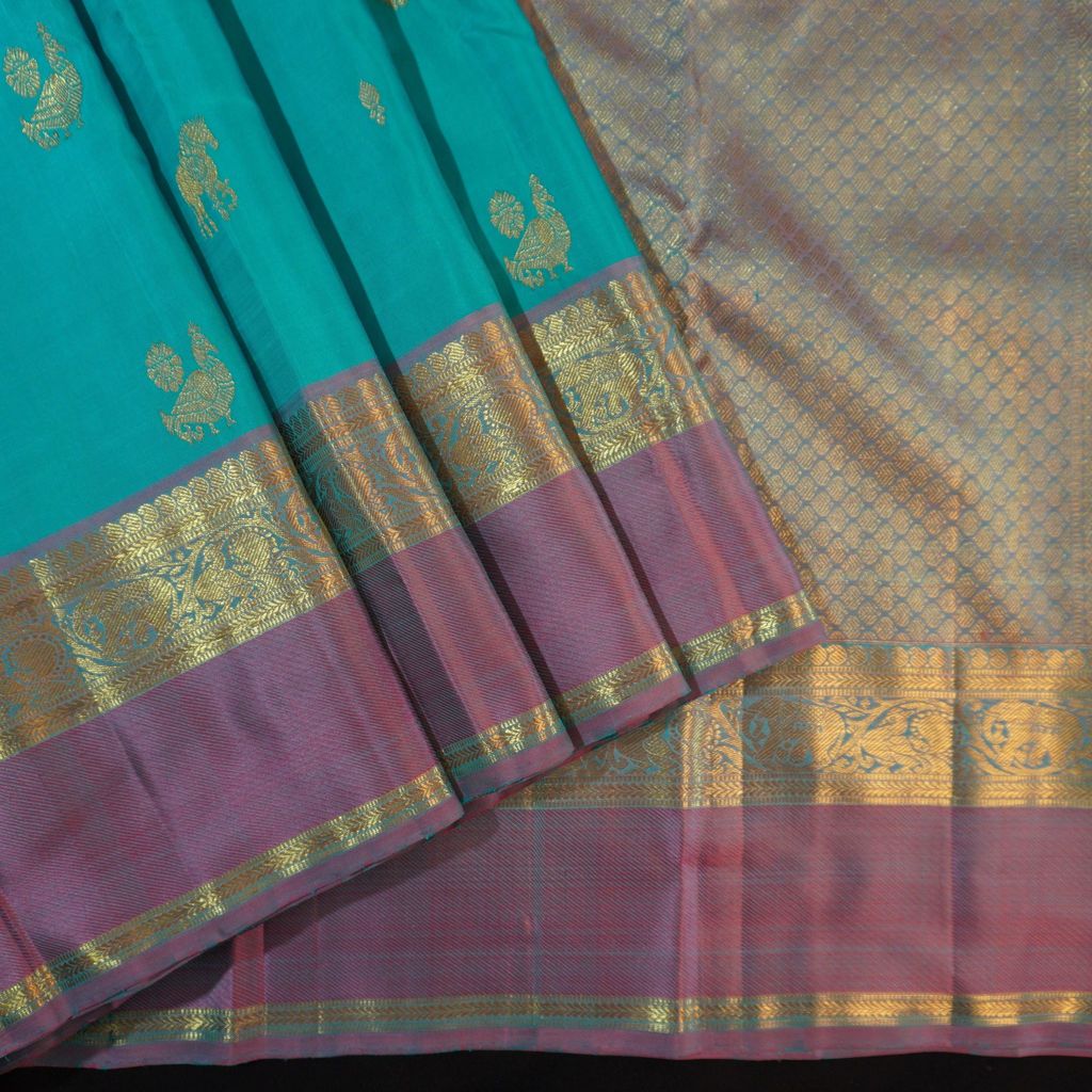 Anandha with Lavender Pure Gold Kanchipuram Silk Saree view 2
