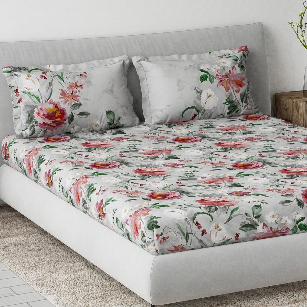 DDECOR - Primary Collection 100% Cotton Classical Pattern 145TC King Bedsheet |229 CM X 274 CM| Red view 2