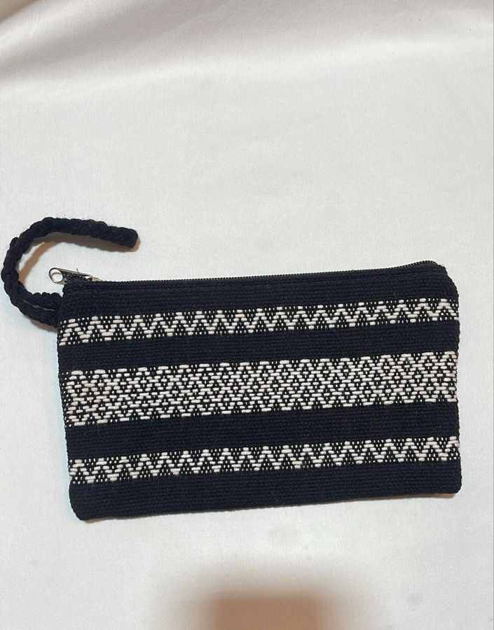 Hand bag view 2