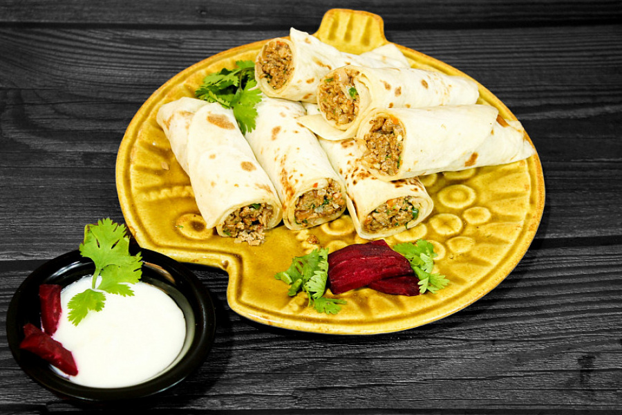 Chicken shawarma 3 rolls [6pcs]