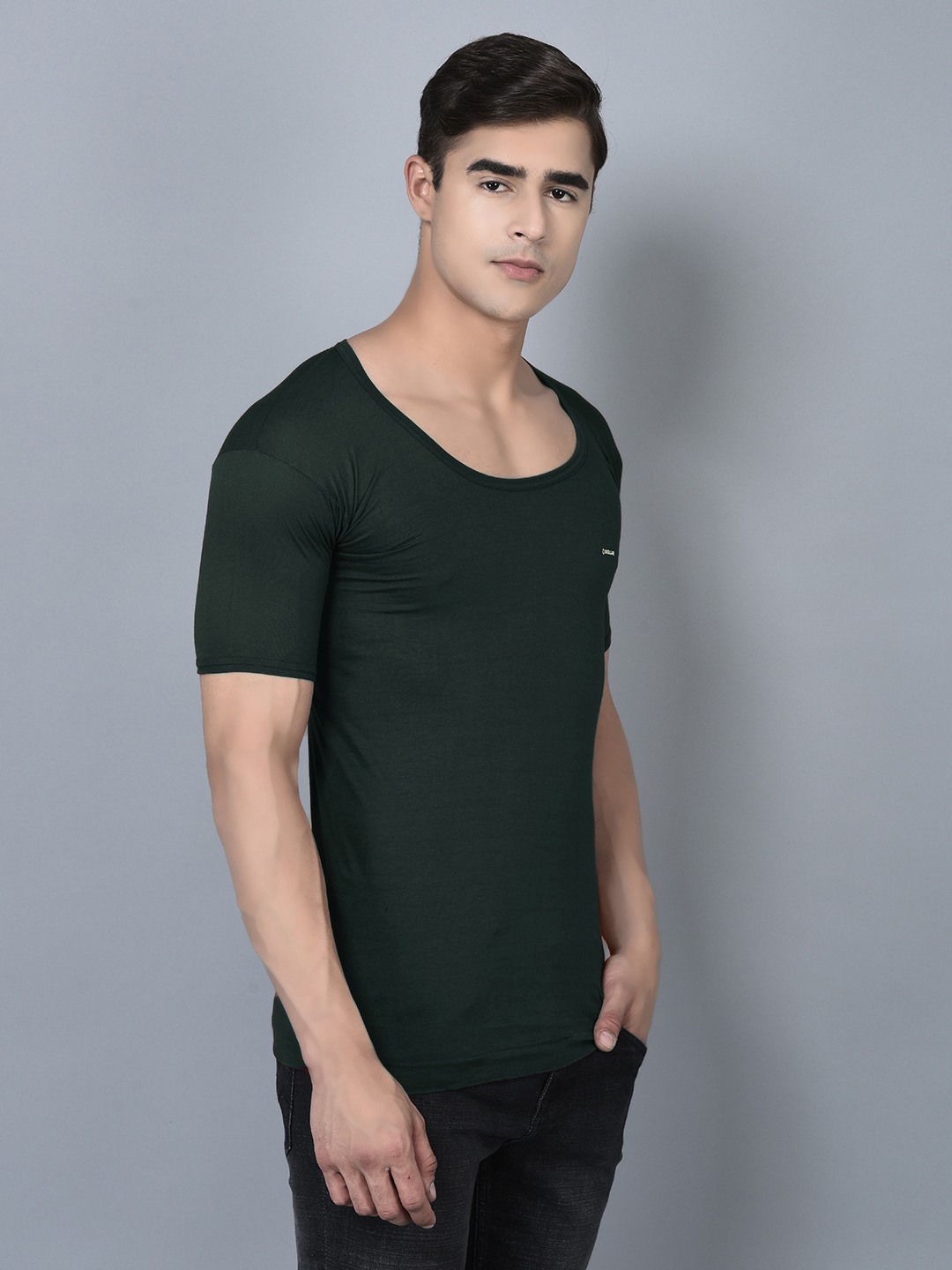 Men's Assorted Pack of 7 Solid Combed Cotton Shrinkless Vest view 2