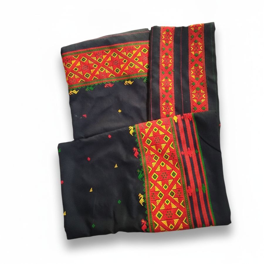 Traditional Ethnic Saree view 2