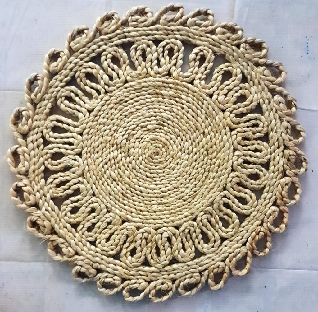 Jute Mat Dining Table