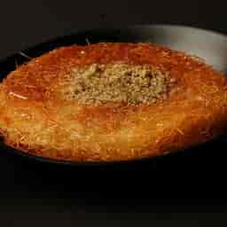 Crunchy Cream Kunafa
