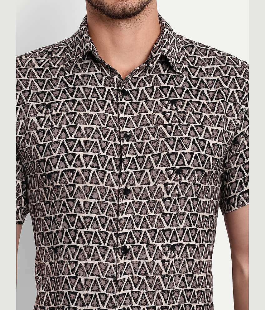 TrendiVastra - Black Viscose Regular Fit Men's Casual Shirt ( Pack of 1 ) view 2
