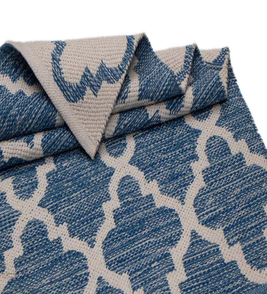 Double-sided Mora Design patterns for longer life and versatile styling options. view 2