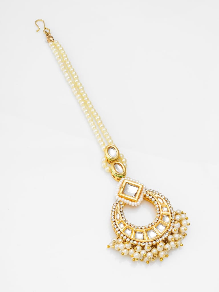 Morison Bold Crescent Mangtikka Moonlit Beauty for Every Celebration view 2