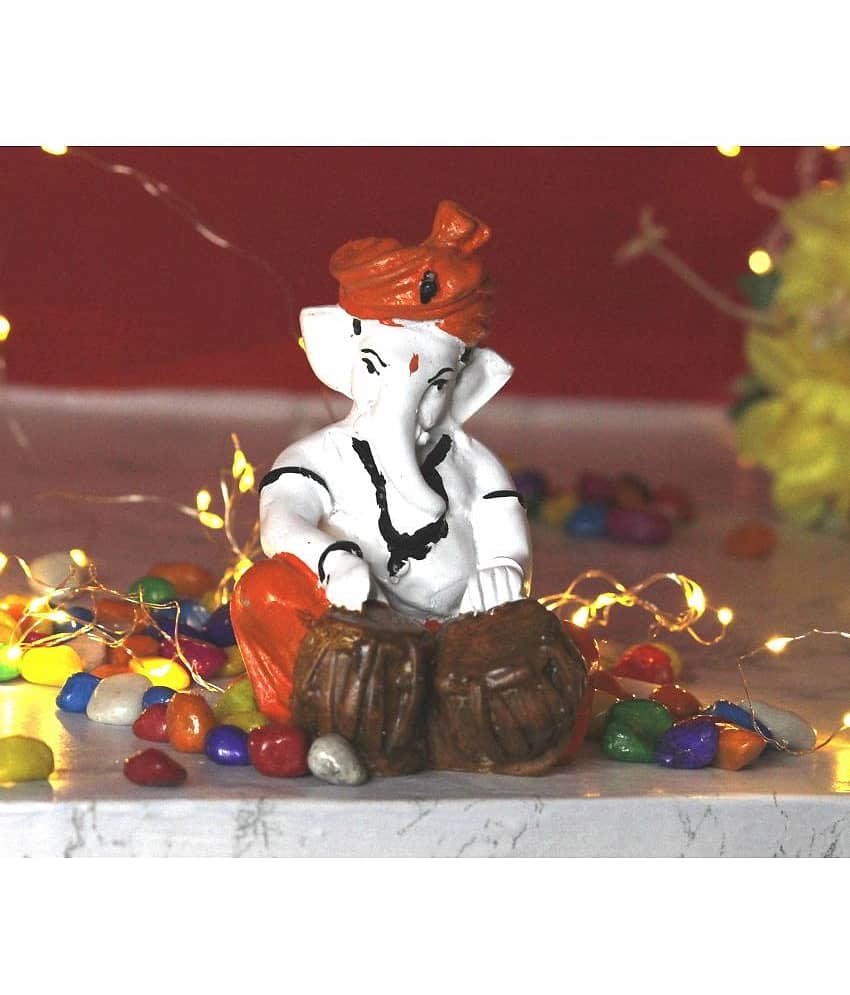 Miss Peach God Figurines 14 cm - Pack of 1