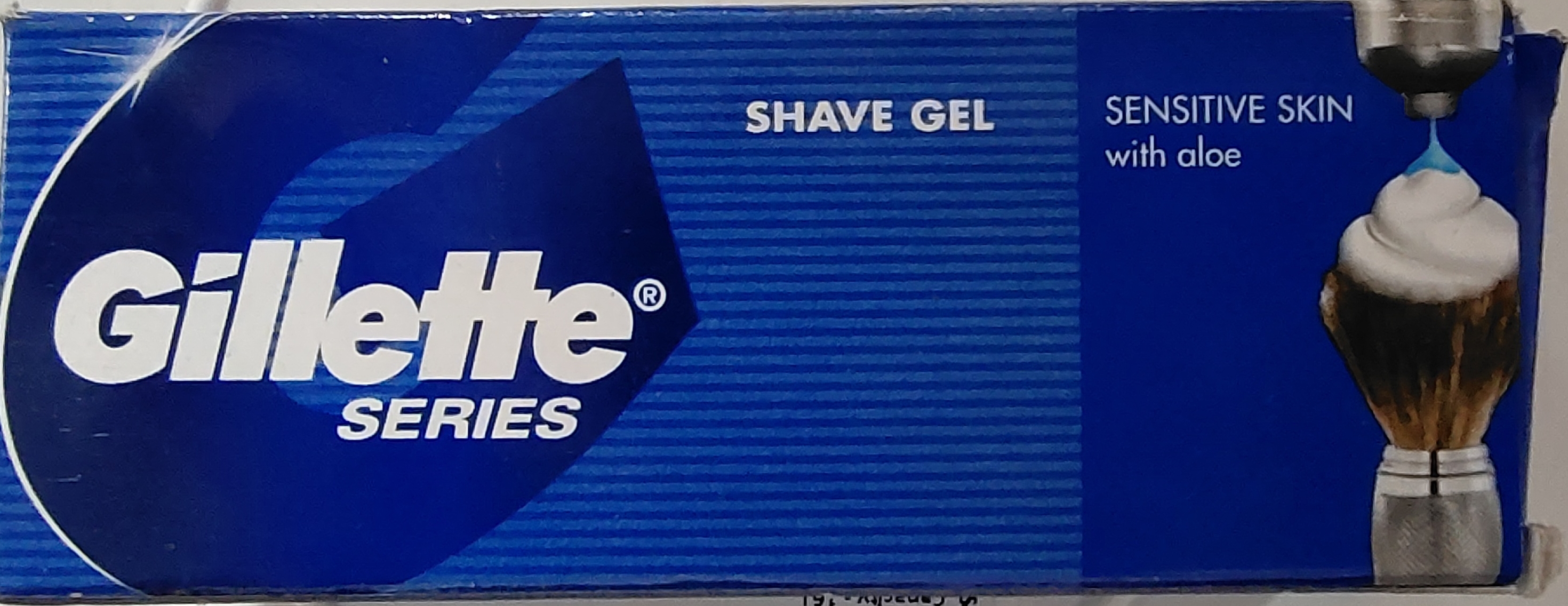 Gillette series shave gel sensitive skin with Aloe