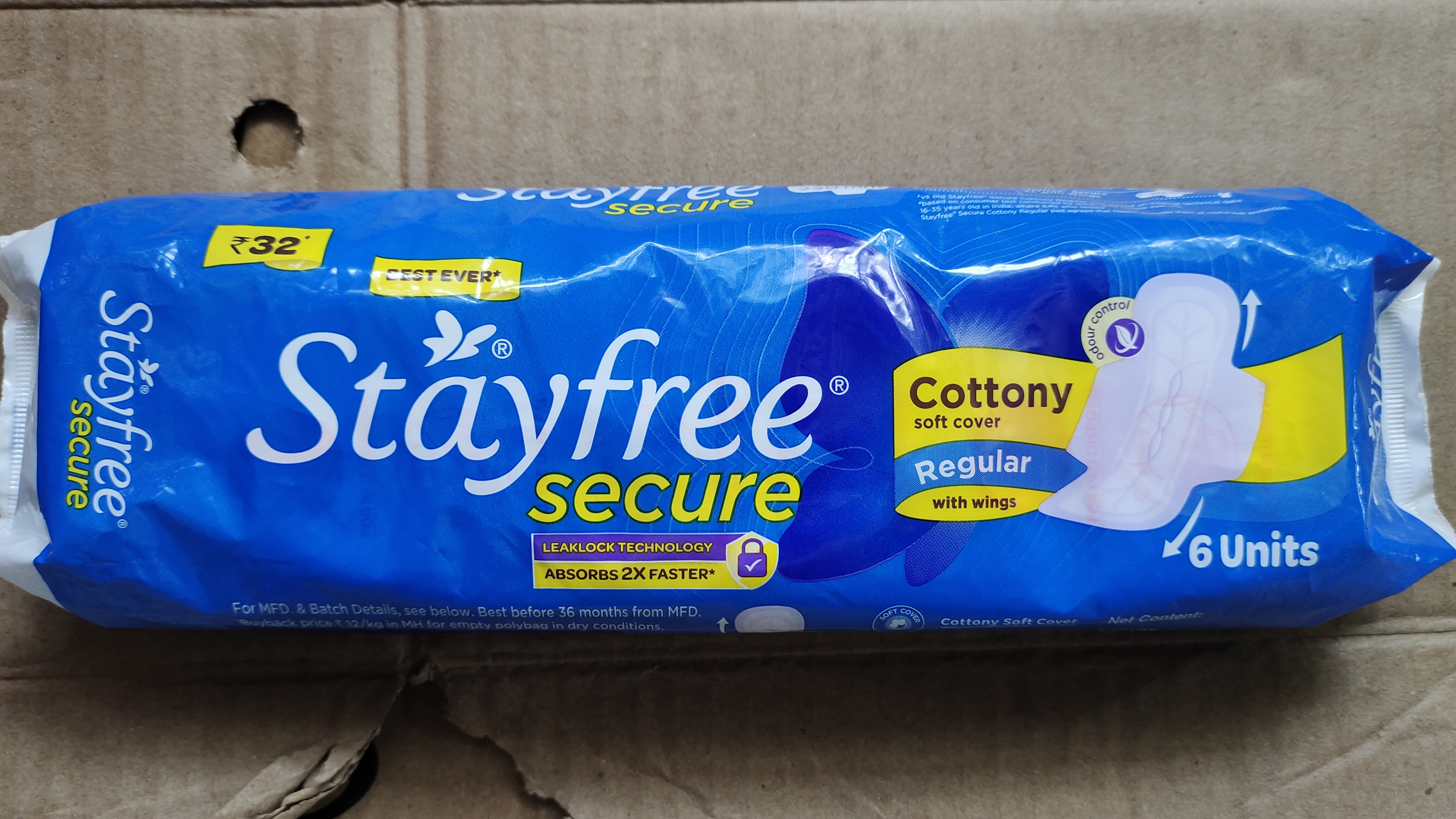 Stayfree secure cottony regular with wings 6 pcs
