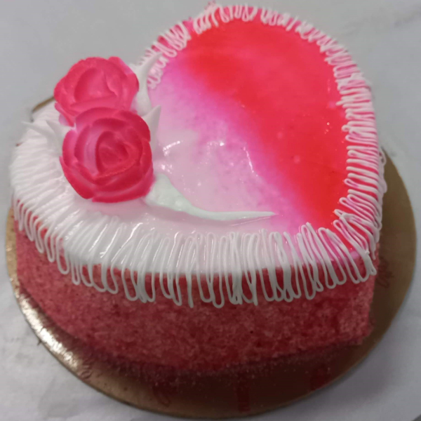 Monginis Strawberry Heart Cake 500 Gms