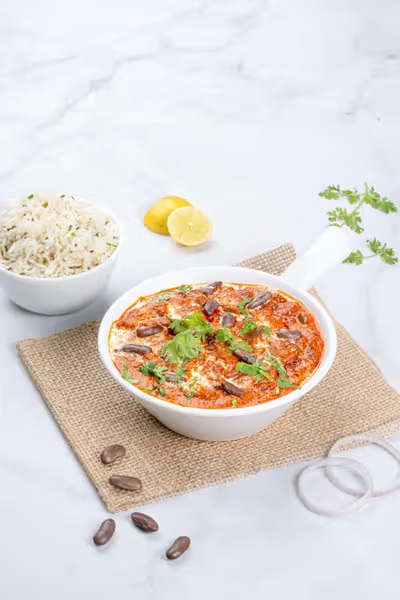 DHAL MAKHANI