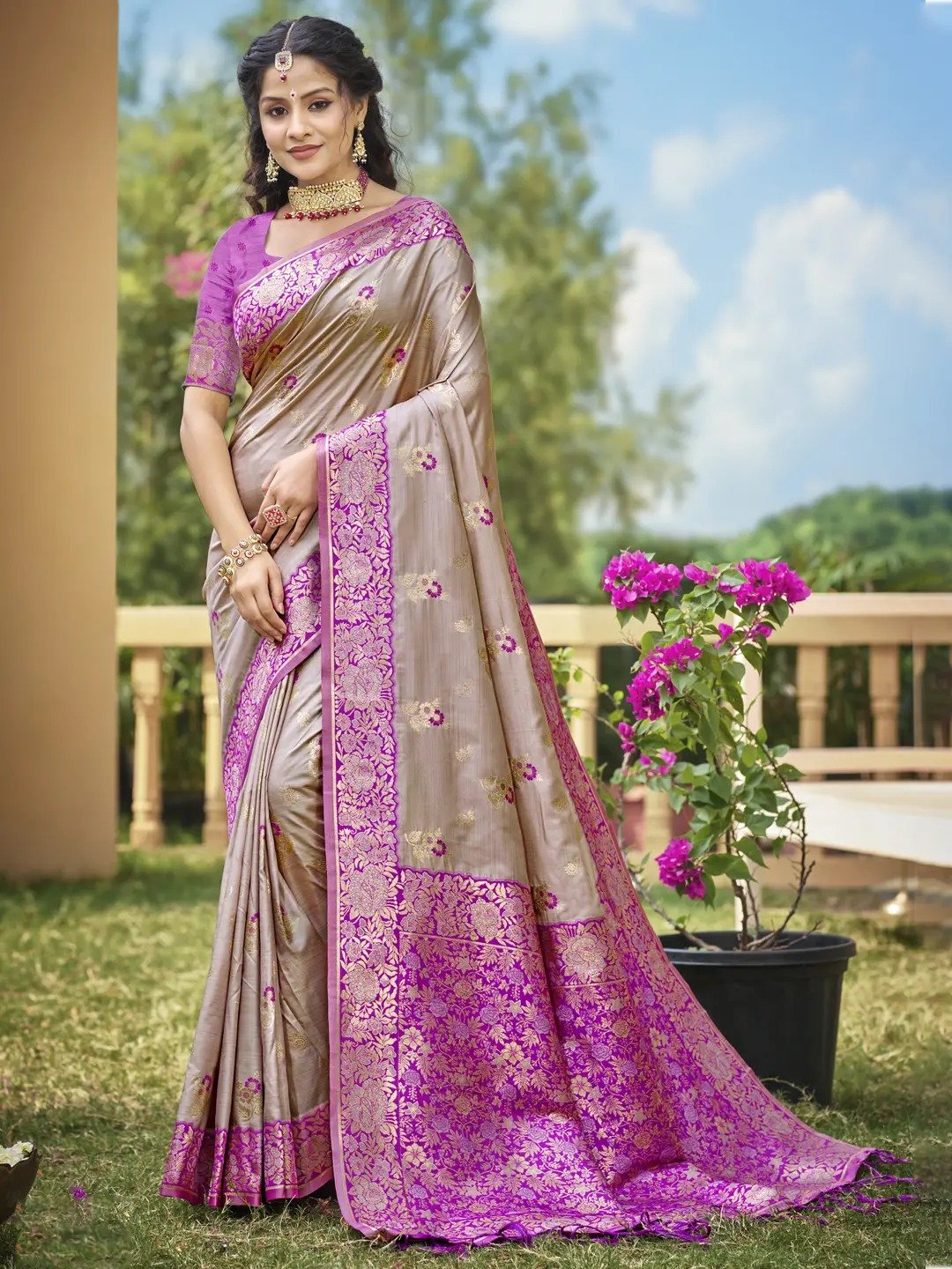 Gray Banarasi Silk Saree view 2