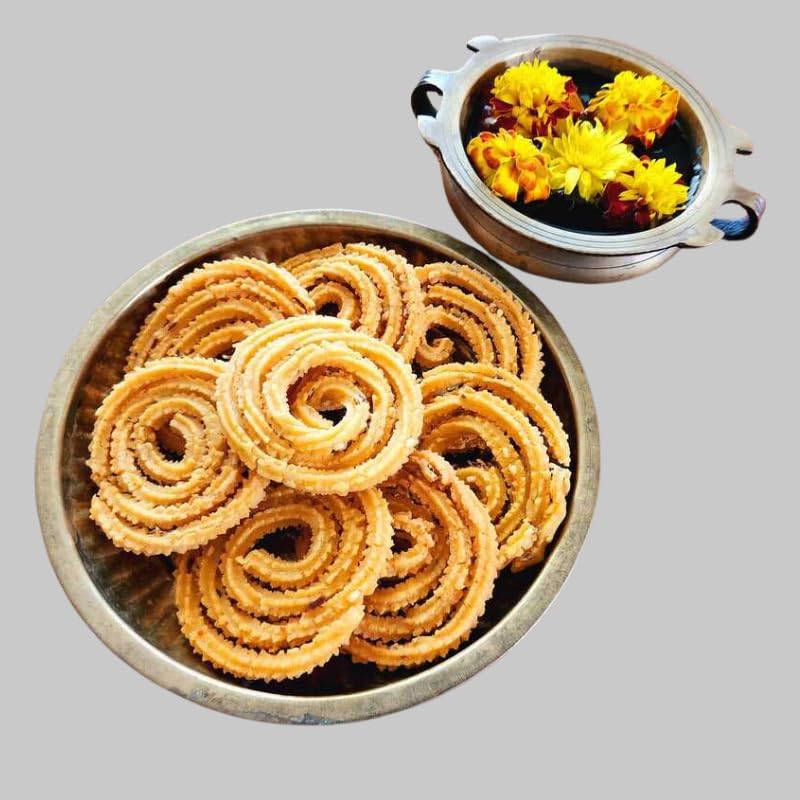 CRUNCHIZZ - 3 in 1 SPRING CHAKLI/MURUKKU COMBO I Spicy, Salty & Palak Flavors I Traditional South Indian Recipe I No Artificial Additives I Authentic & Crunchy I 250 Gram Each I Total 750 Grams view 2