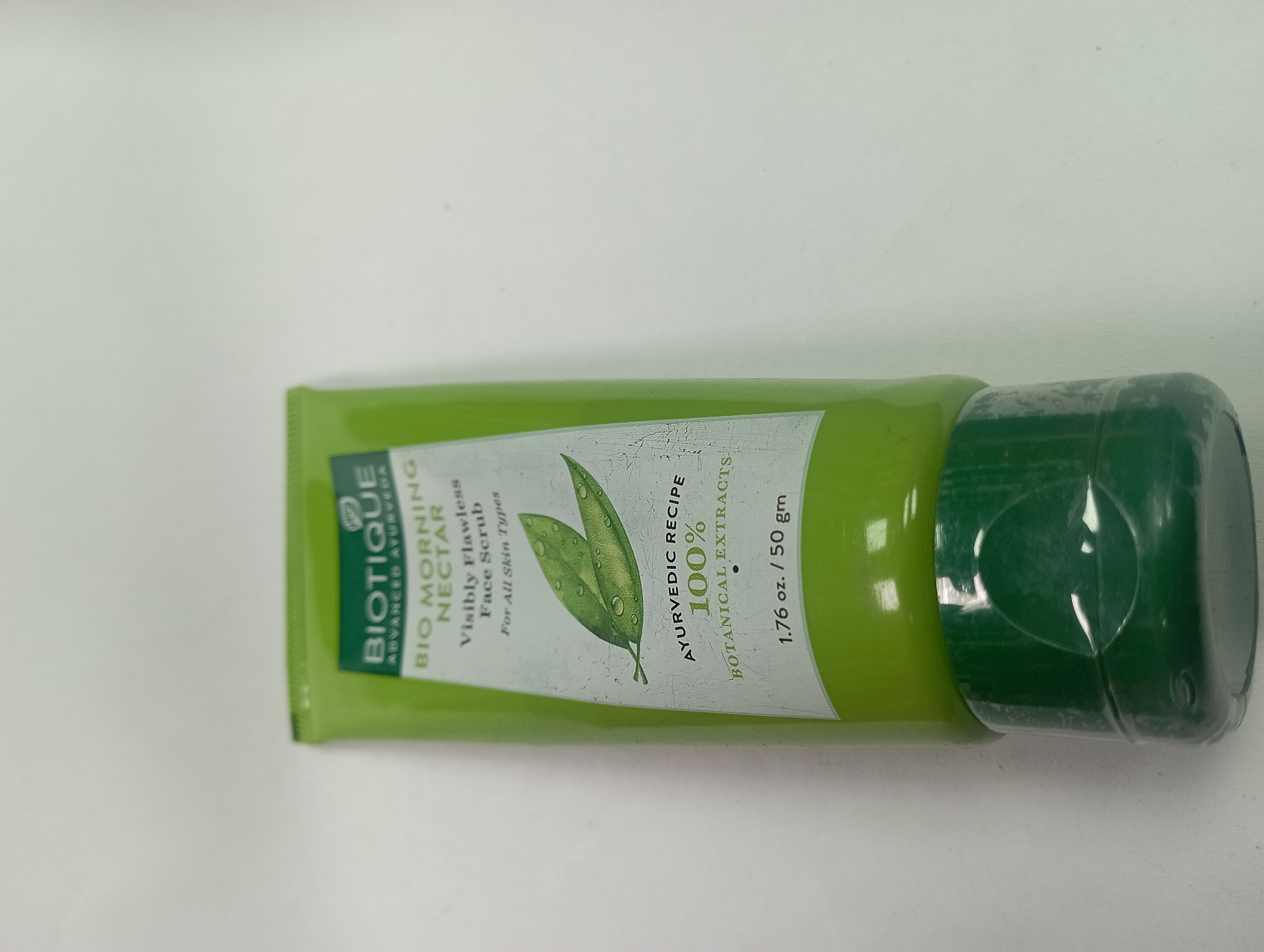 Biotique Advanced ayurveda Bio morning Nectar Visibly flawless Face scrub For all skin types Ayurvedic recipe 100% Botanical extracts 1.76 oz. / 50 gm Setoals