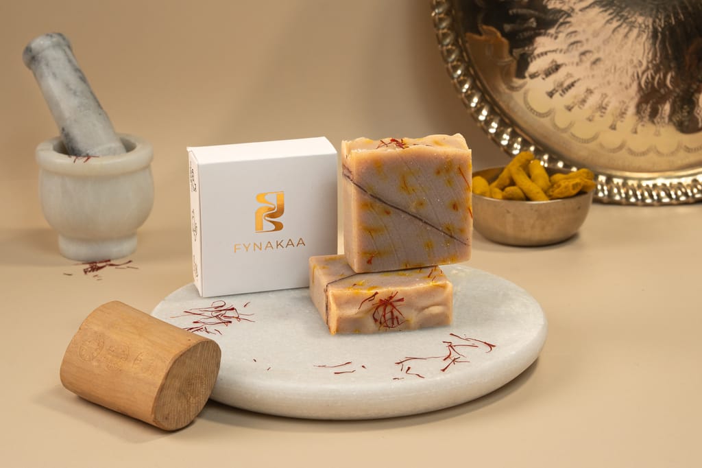 Fynakaa Kesar Chandan Soap | Handmade Cold Processed Soap for Skin Brightening & Exfoliation | Natural, Organic & Paraben-Free | Sandalwood Bar with Added Saffron | For Men & Women, All Skin Types (100gms Pack Of 1) view 2