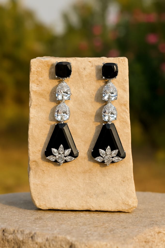 ✨Sliver Plated Black and White Stone Geomatric Earrings ✨ view 2