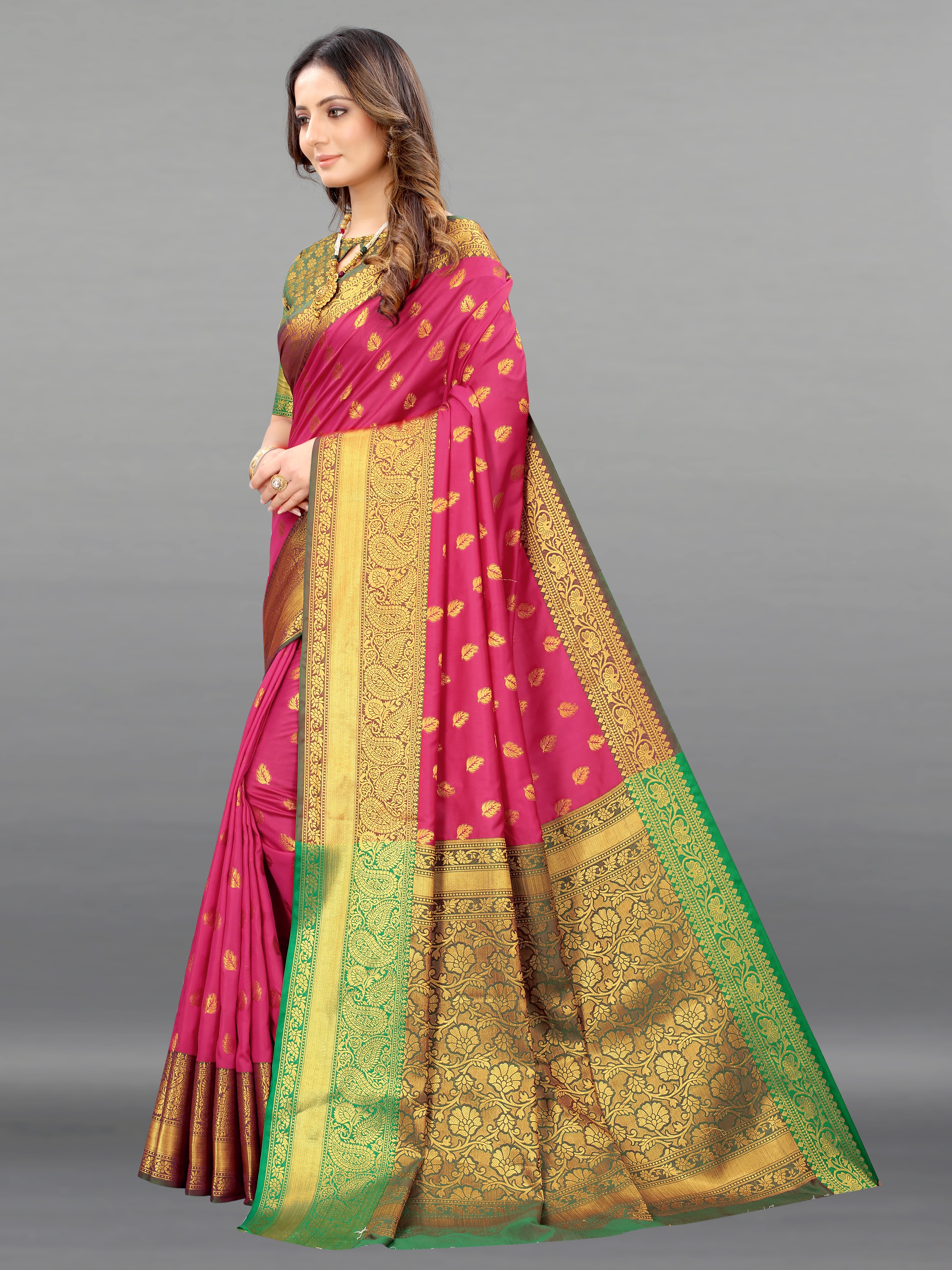 Yavira silk Women's Red Handwoven Silk Blend Saree view 2