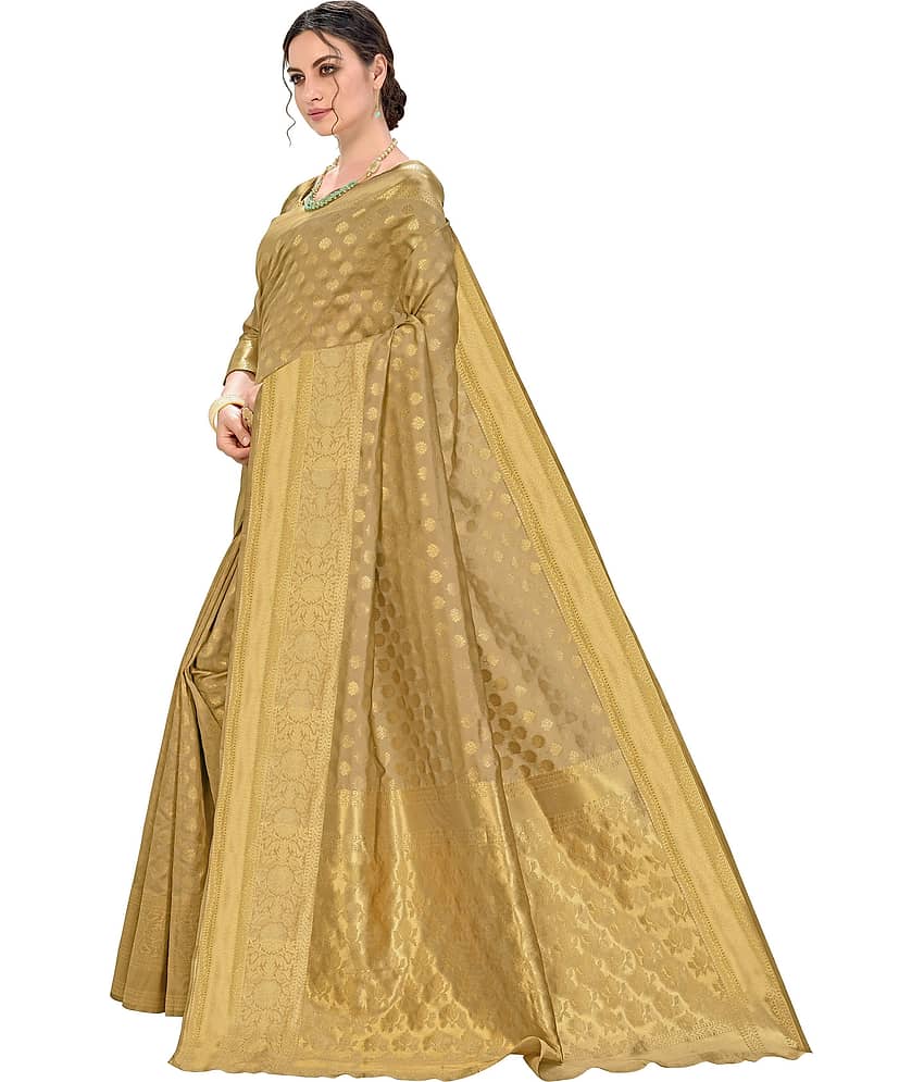 Sariya Jacquard Embellished Saree With Unstitched Blouse Piece ( Orange ) view 2