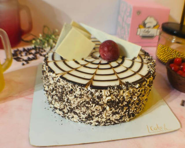 Marble Fantasy Cake