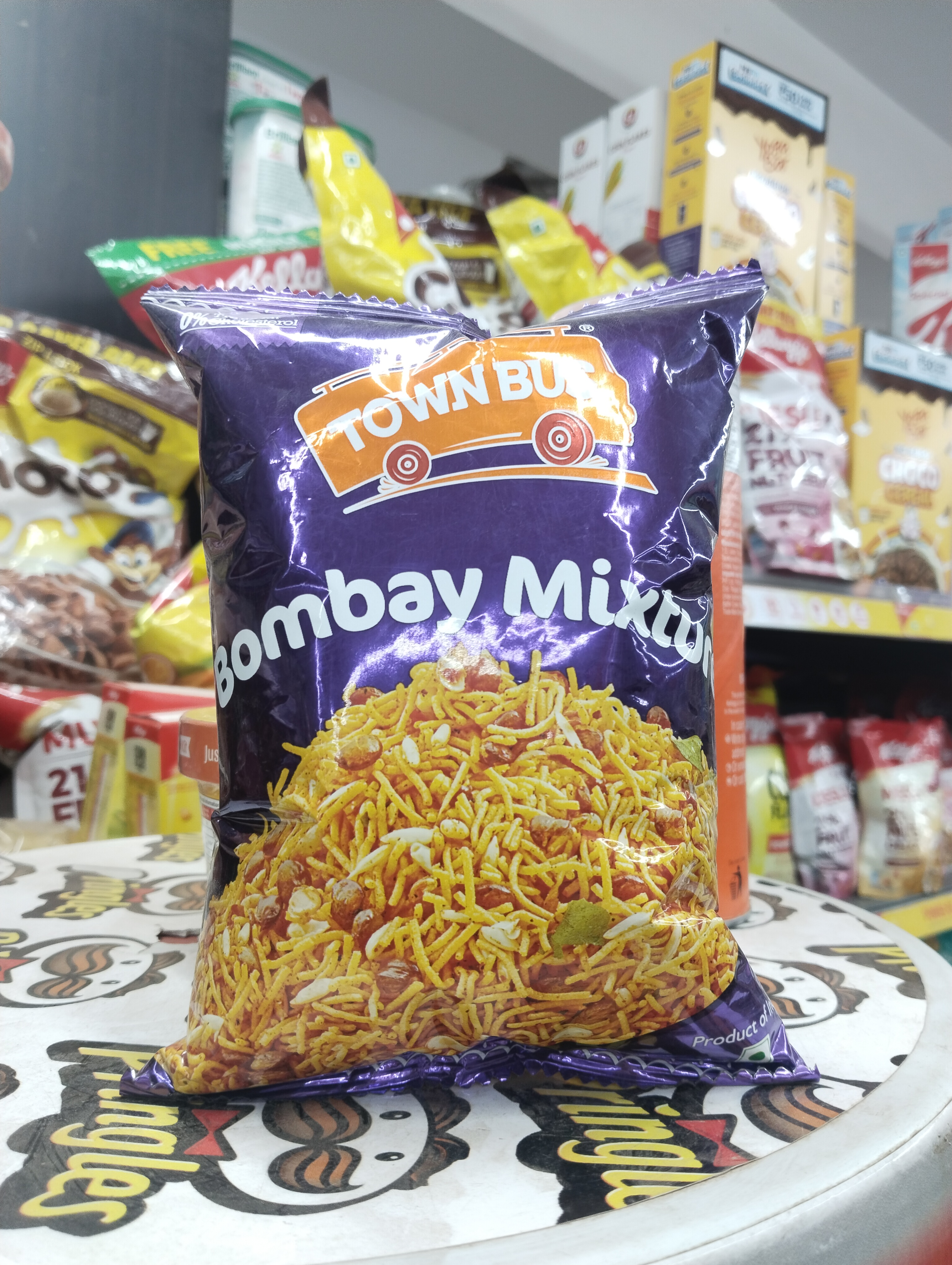 Town Bus Bombay Mixture
