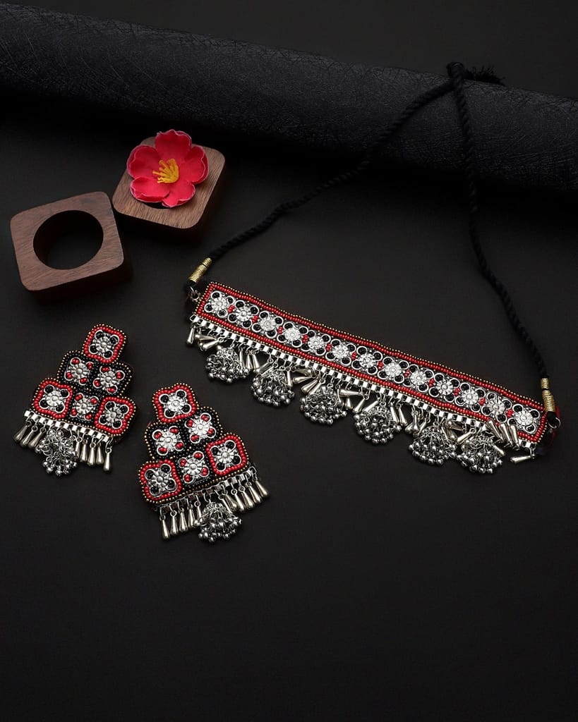 Cardinal Oxidized Beads Onyx Multicolor Geometric Choker Necklace Set view 2