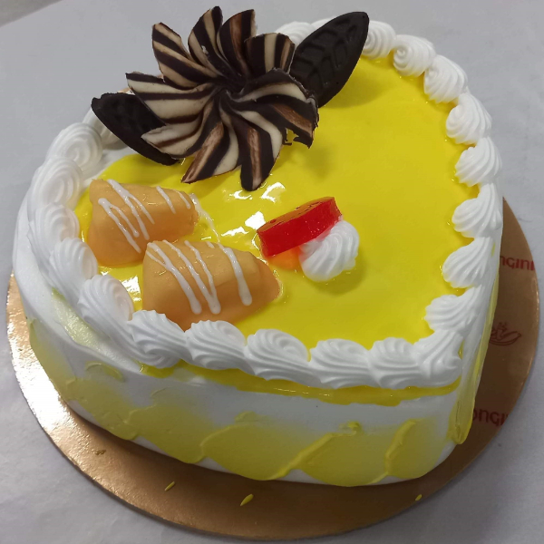 Monginis Pineapple Heart Cake 500 Gms