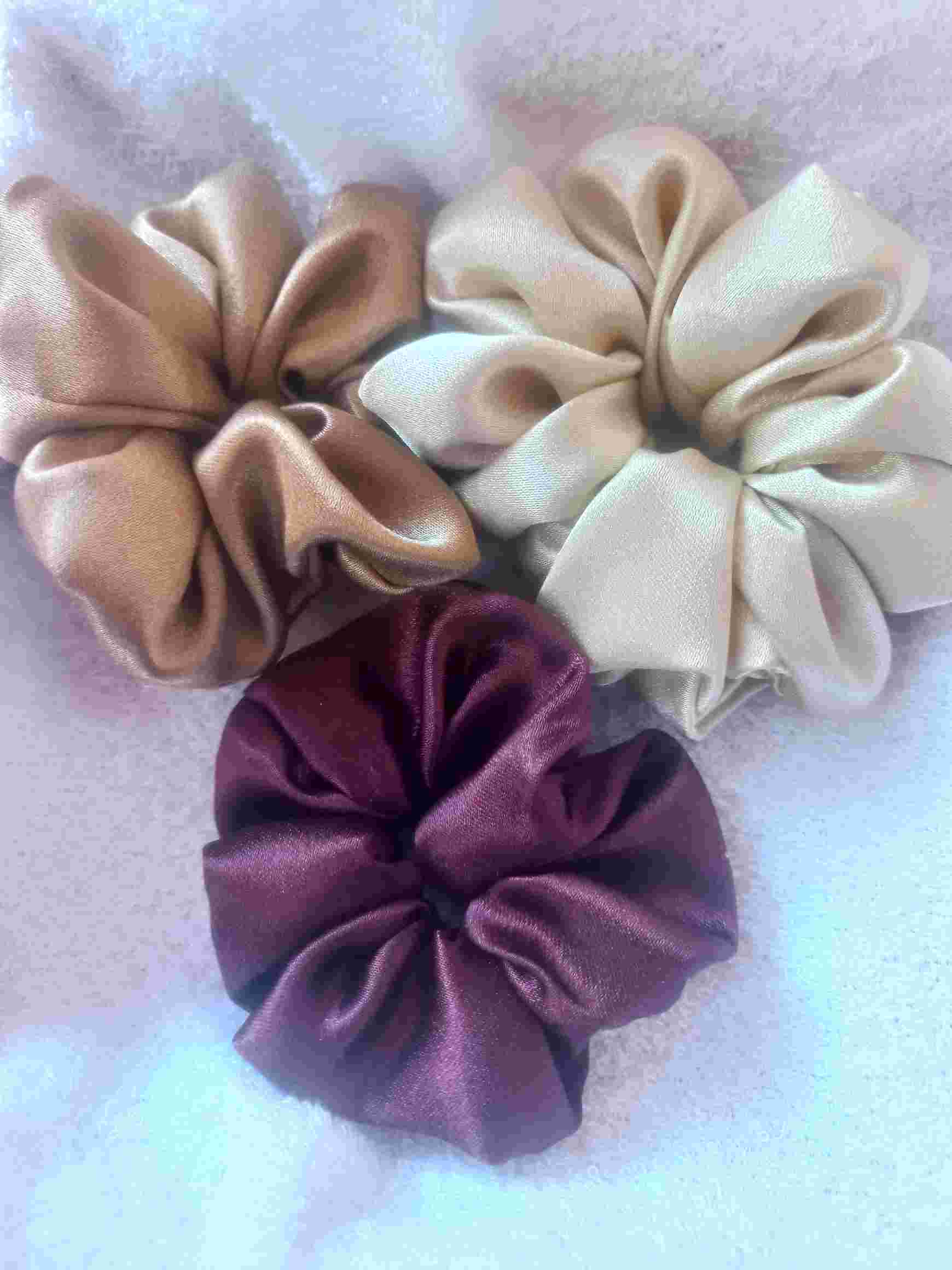 Silk Scrunchies Set, 6 Pack, Pastel and Neutral Colours Regular Size Hair Ties view 2
