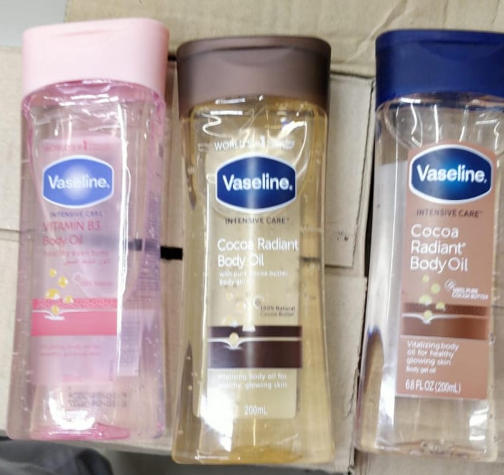 Vaseline Cocoa Radiant Body Oil Set of 3 | Glow Gel with Cocoa Butter 200ml view 2