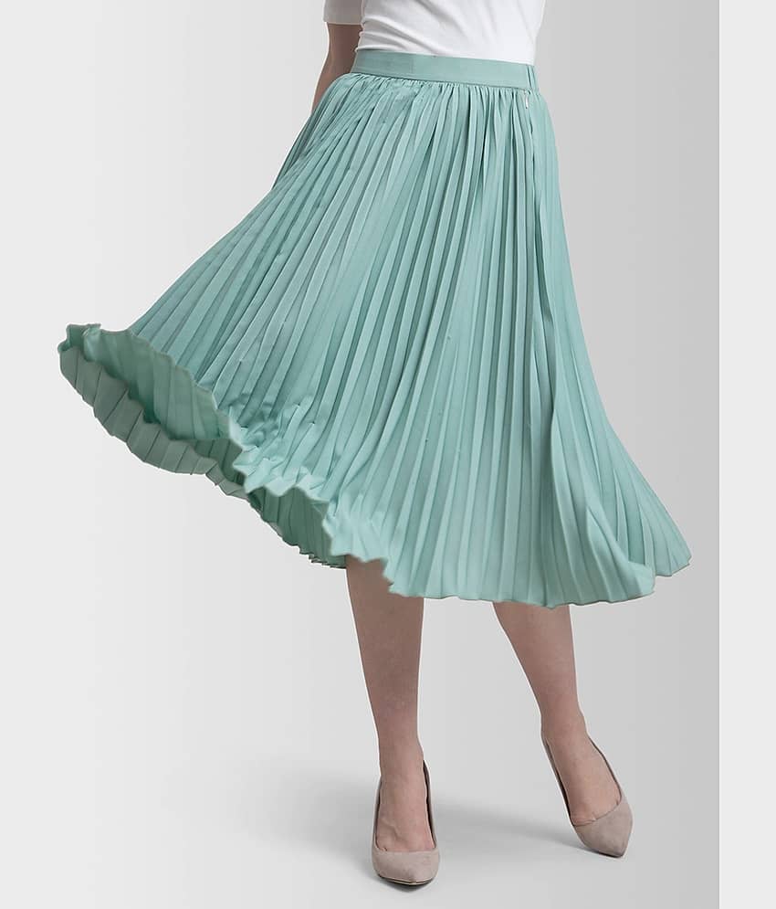 KZULLY - Green Crepe Women's Flared Skirt ( Pack of 1 ) view 2