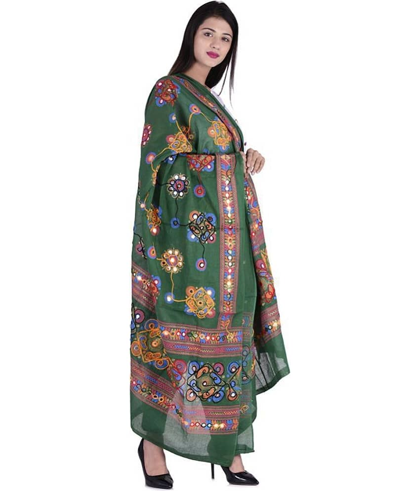 Apratim Green Cotton Kutch Embroidered Dupatta view 2