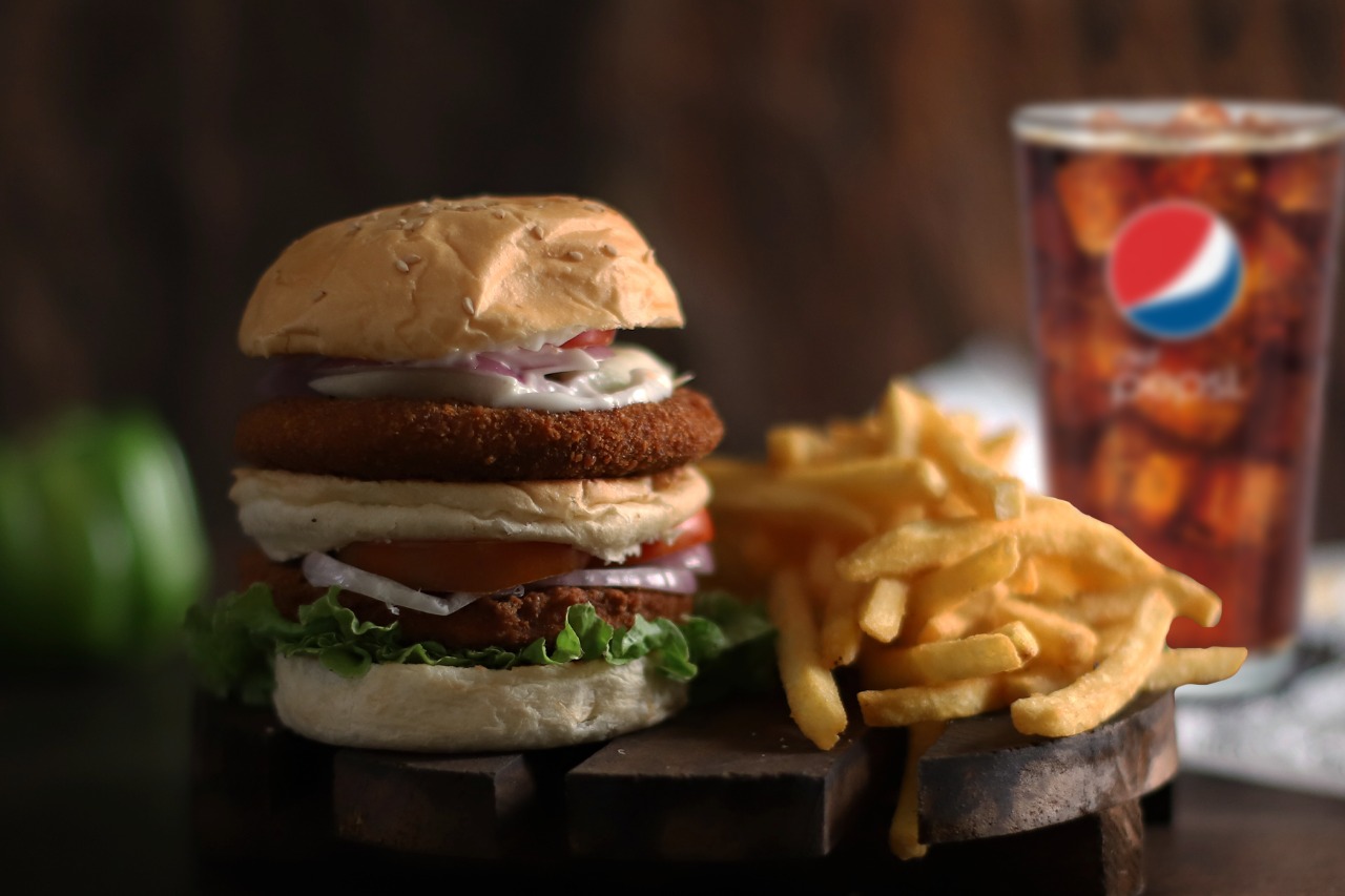 Crumbed veg jumbo burger meal