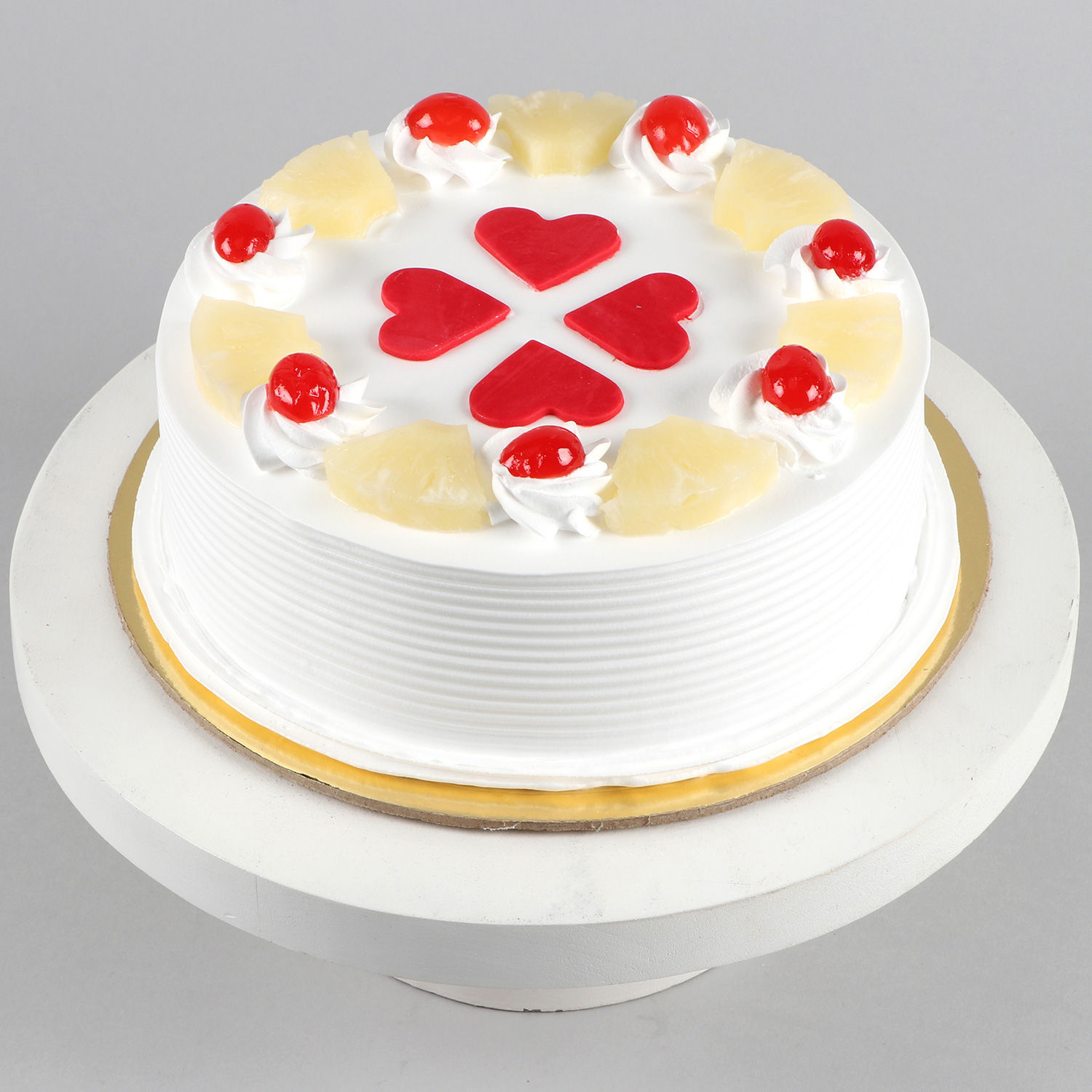 Pineapple With Hearts Cake Half Kg view 2